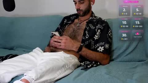 XoRylan online show from 01-10-26, 08:32