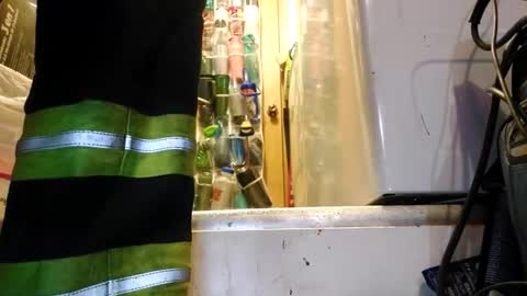 Xploringus online show from 11-01-25, 05:48