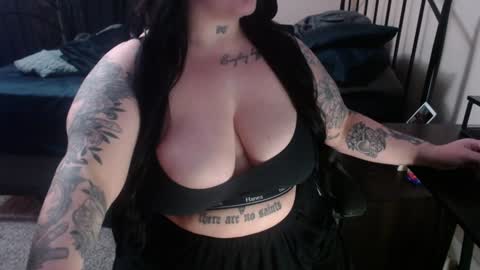 xorileyschembri online show from 01-22-25, 02:04