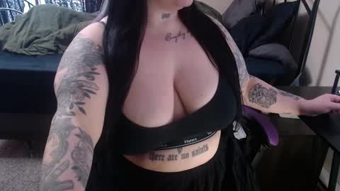 xorileyschembri online show from 03-09-25, 08:21