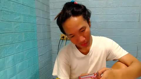 Snapshot of xsavagemistressx chatting on 01-13-25, 06:27 Ask Me Baby online show from 01-13-25, 06:27