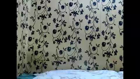 Snapshot of xsavagemistressx chatting on 03-13-26, 03:40 Ask Me Baby online show from 03-13-26, 03:40