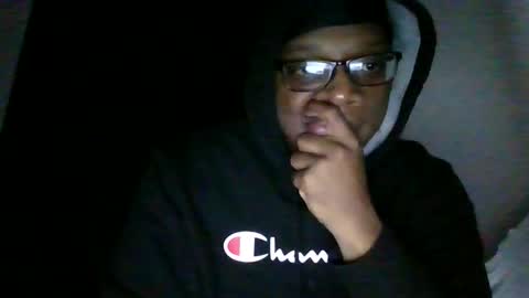 Snapshot of xscottypx619 chatting on 05-11-26, 02:39 Xscottypx619 online show from 05-11-26, 02:39