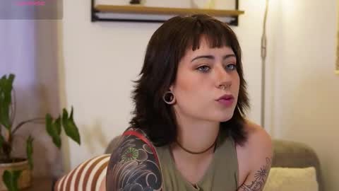 Blue online show from 02-16-26, 10:17