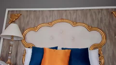 Snapshot of xupranna chatting on 06-12-26, 01:10 xupranna online show from 06-12-26, 01:10