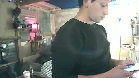 xvatx online show from 12-16-25, 06:13