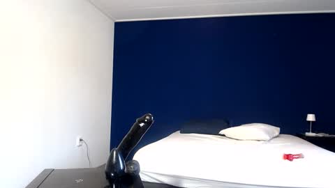 max online show from 02-16-25, 11:27