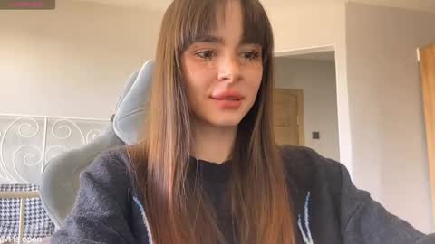 Lily online show from 04-09-26, 11:15