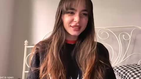 Snapshot of xx_lily chatting on 07-24-26, 12:14 Lily online show from 07-24-26, 12:14