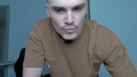 Snapshot of xx_raul_xx_ chatting on 04-05-26, 07:44 raul online show from 04-05-26, 07:44