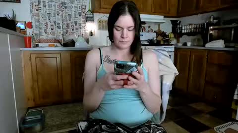 Snapshot of xxdana chatting on 01-16-25, 02:19 Deezy online show from 01-16-25, 02:19