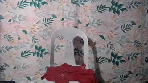 Snapshot of xxhott_ chatting on 10-22-25, 11:32 xxhott_ online show from 10-22-25, 11:32