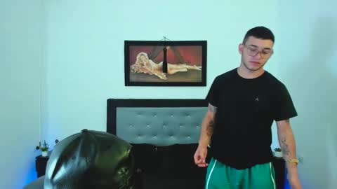 David and Mike online show from 02-25-25, 09:24