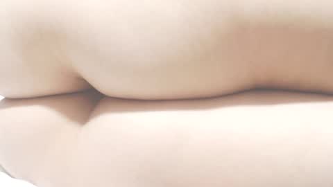 xxiisshi online show from 11-21-25, 04:38