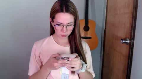 Snapshot of xxinnocentbellaxx chatting on 12-11-24, 10:16 Dyanna Zulla online show from 12-11-24, 10:16