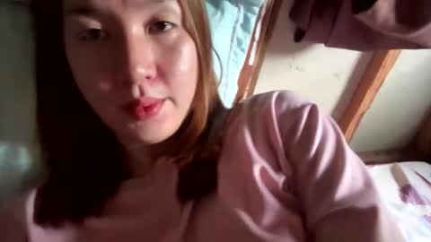 Snapshot of xxinnocentbellaxx chatting on 02-25-26, 04:11 Dyanna Zulla online show from 02-25-26, 04:11