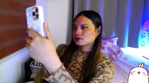 Snapshot of xxjulielovesyouxx chatting on 03-13-26, 04:13 July online show from 03-13-26, 04:13