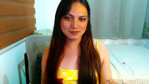 Snapshot of xxjulielovesyouxx chatting on 04-04-26, 03:53 July online show from 04-04-26, 03:53