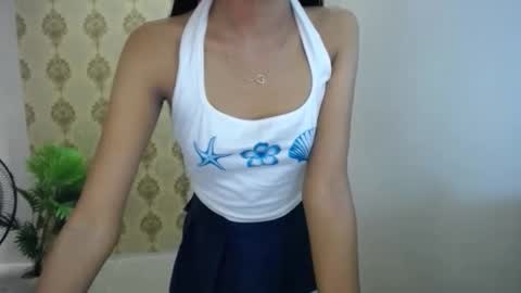 Snapshot of xxkayjeanxx chatting on 11-29-25, 01:41 Aya online show from 11-29-25, 01:41