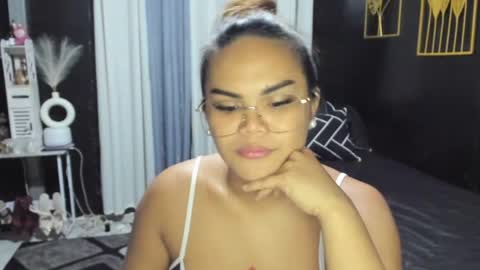 Kylie Smith online show from 06-27-26, 12:22