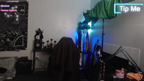 Lilith online show from 02-05-25, 05:09