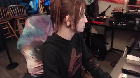 Lilith online show from 11-01-25, 02:57