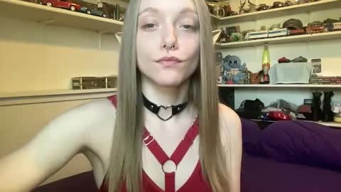LoveAnastasia online show from 10-06-25, 05:32