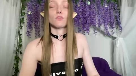 Snapshot of xxloveanastasia chatting on 07-07-26, 03:27 LoveAnastasia online show from 07-07-26, 03:27