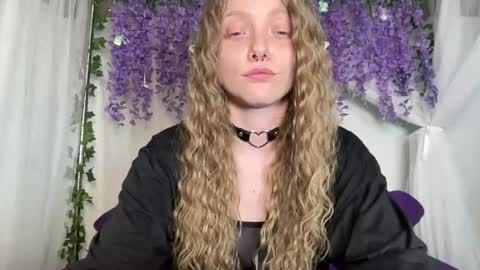 Snapshot of xxloveanastasia chatting on 07-08-26, 03:05 LoveAnastasia online show from 07-08-26, 03:05