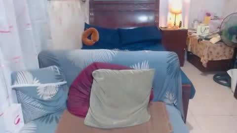 Snapshot of xxmiranda_greyxx chatting on 06-25-26, 12:54 sexyyanna4u online show from 06-25-26, 12:54