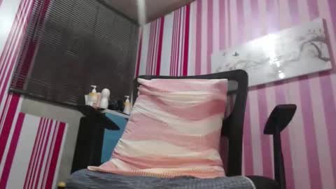 Snapshot of xxrowenatastycockforyouxx chatting on 09-13-25, 04:34 xxrowenatastycockforyouxx online show from 09-13-25, 04:34