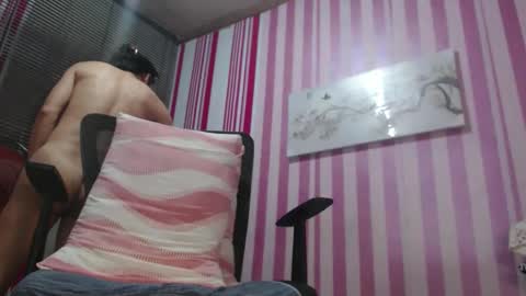 Snapshot of xxrowenatastycockforyouxx chatting on 09-24-25, 02:48 xxrowenatastycockforyouxx online show from 09-24-25, 02:48