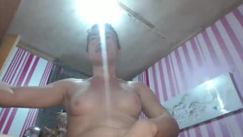 Snapshot of xxrowenatastycockforyouxx chatting on 01-18-26, 03:32 xxrowenatastycockforyouxx online show from 01-18-26, 03:32