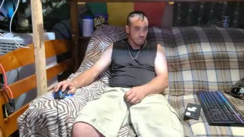 xxScubaStevexx online show from 07-28-26, 02:40
