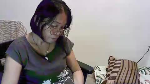 Snapshot of xxsexypinayxx chatting on 09-18-25, 07:32 xxsexypinayxx online show from 09-18-25, 07:32