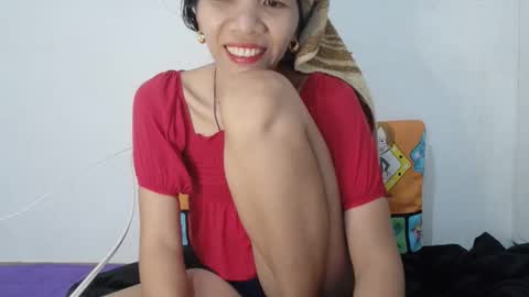 xxsweetlovelypinayxx online show from 10-23-25, 05:44