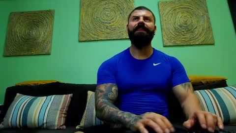 Xtream Leonard online show from 05-17-26, 10:33