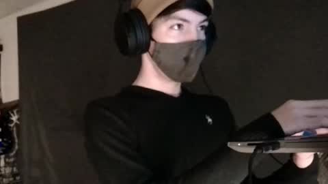 David Fox online show from 02-28-25, 06:54