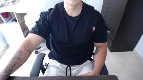 Snapshot of xxx_3d chatting on 02-24-25, 06:36 xxx_3d online show from 02-24-25, 06:36