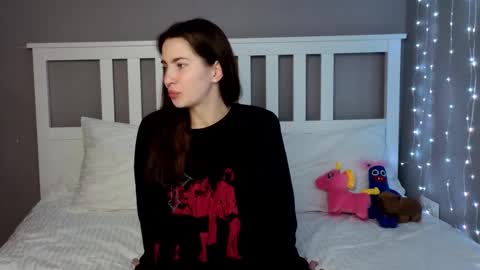 Snapshot of xxx_hotbae_xxx chatting on 01-10-26, 04:25 Eva online show from 01-10-26, 04:25