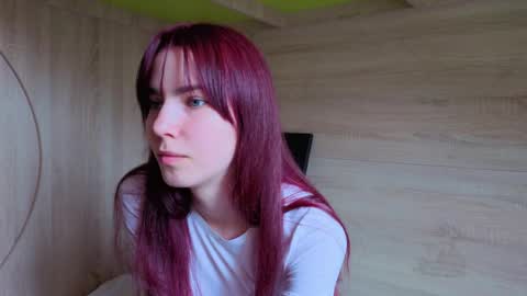 Snapshot of xxx_hotbae_xxx chatting on 05-29-26, 07:17 Eva online show from 05-29-26, 07:17