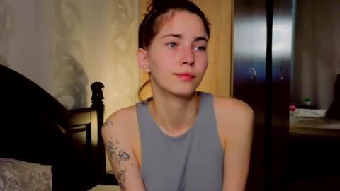 Snapshot of xxx_hotbae_xxx chatting on 08-04-26, 02:48 Eva online show from 08-04-26, 02:48