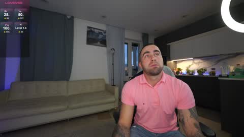     online show from 10-11-25, 03:10