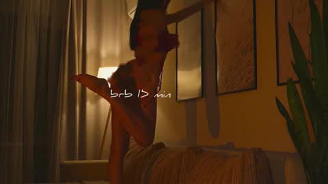 Snapshot of xxx_sunset chatting on 02-03-26, 07:46 Molly online show from 02-03-26, 07:46