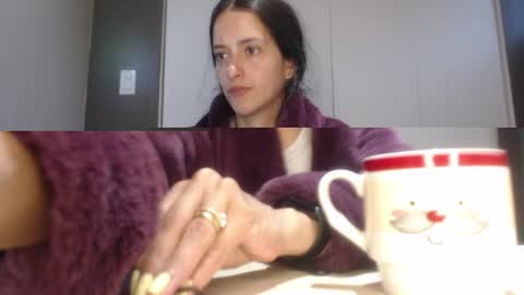 Lola online show from 06-08-26, 08:58