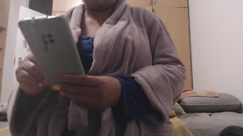 Ayanda online show from 02-19-25, 04:55