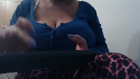 Ayanda online show from 02-25-25, 04:21