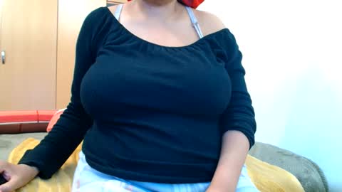 Ayanda online show from 06-01-26, 01:02