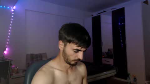 xxxdonpuiuuxxx online show from 08-01-26, 11:14