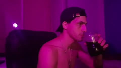 Snapshot of xxxfacu chatting on 01-16-25, 02:30 xxxfacu online show from 01-16-25, 02:30